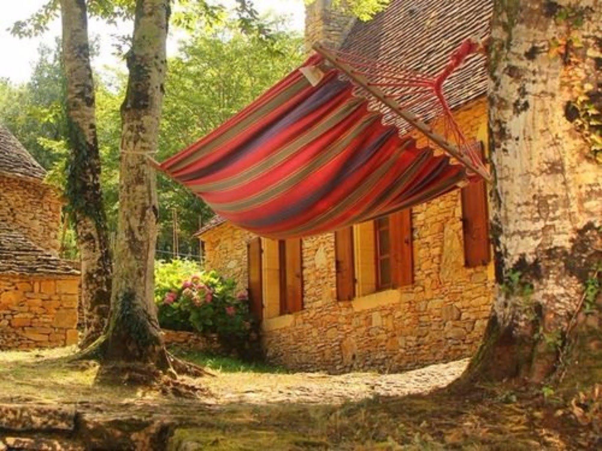 Chambre d'Hôtes La Rossillonie Beynac-et-Cazenac Exterior foto
